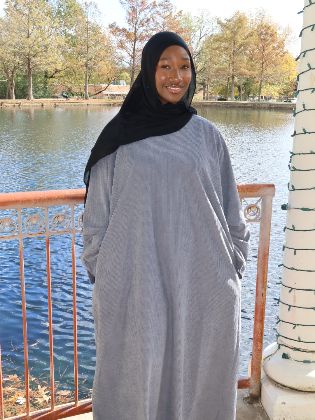 Rawan Corduroy Closed Abaya