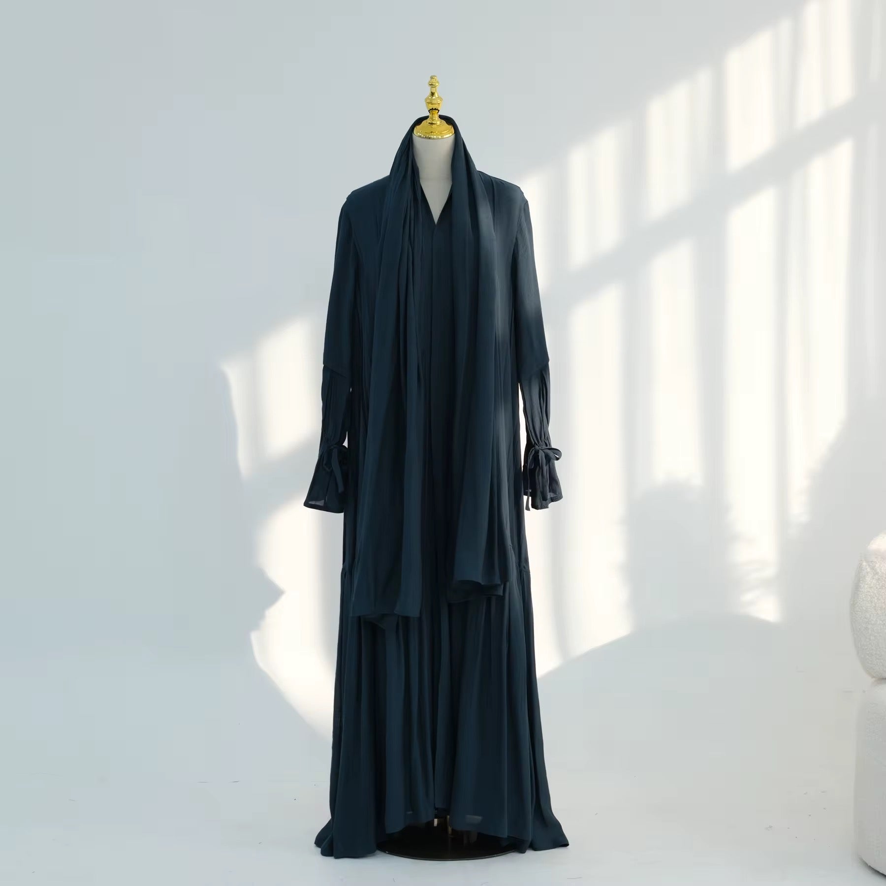 Noura Flow Abaya Set