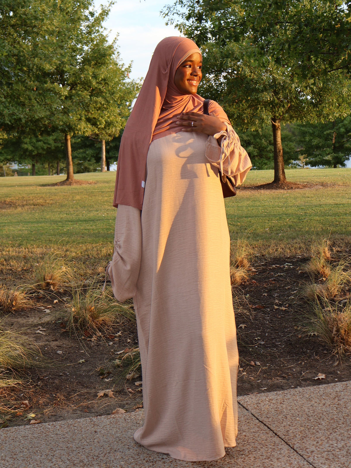 Rihla Scrunch Essential Abaya