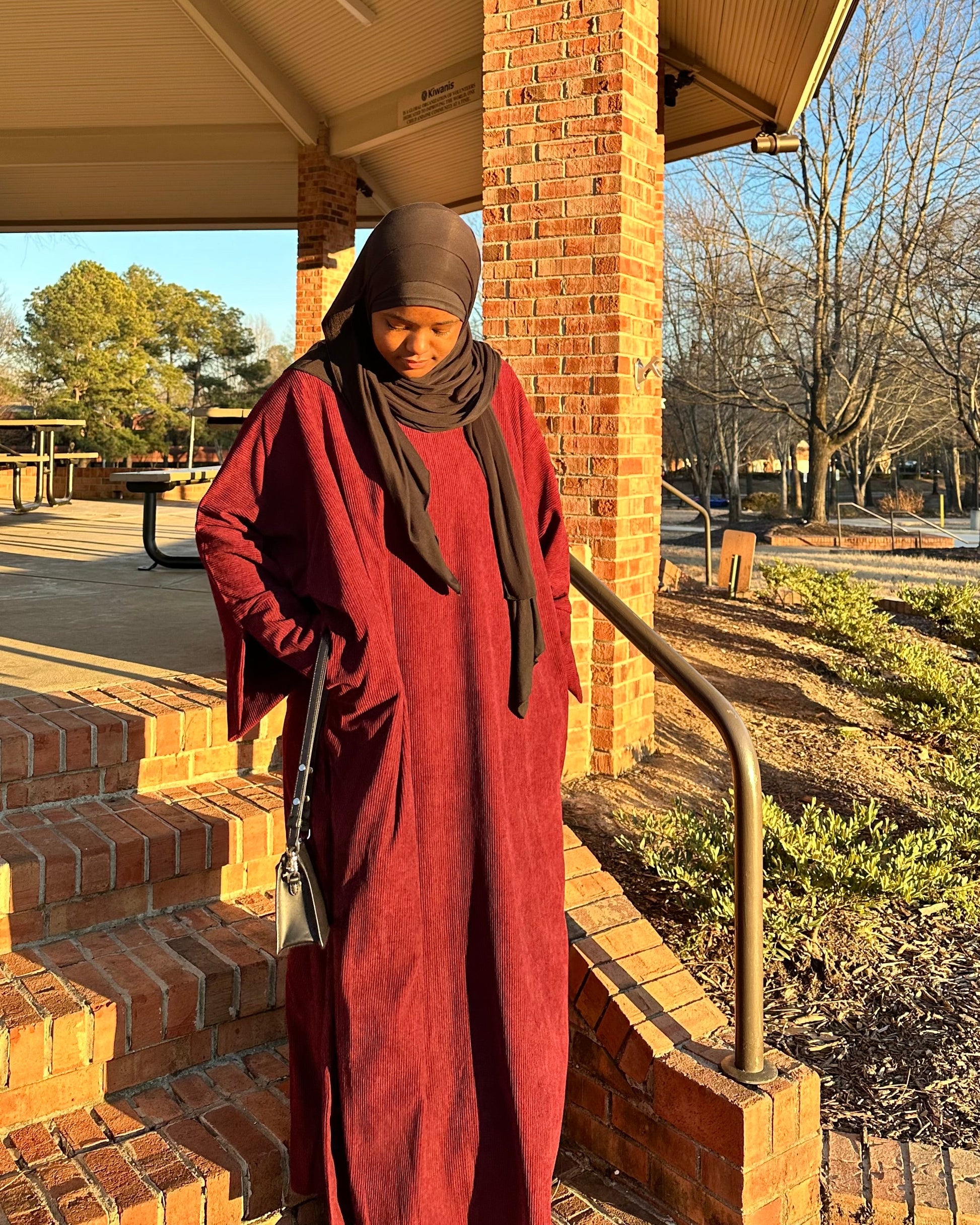 Rawan Corduroy Closed Abaya