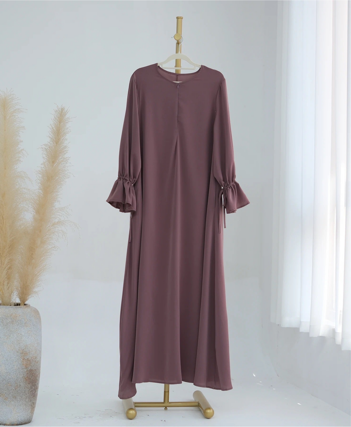 Safia Tied Essential Abaya
