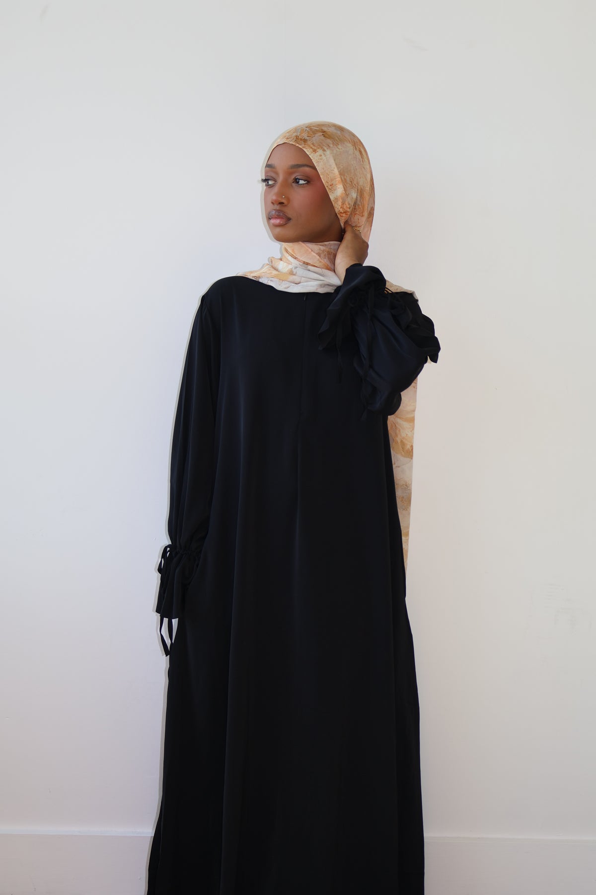Safia Tied Essential Abaya