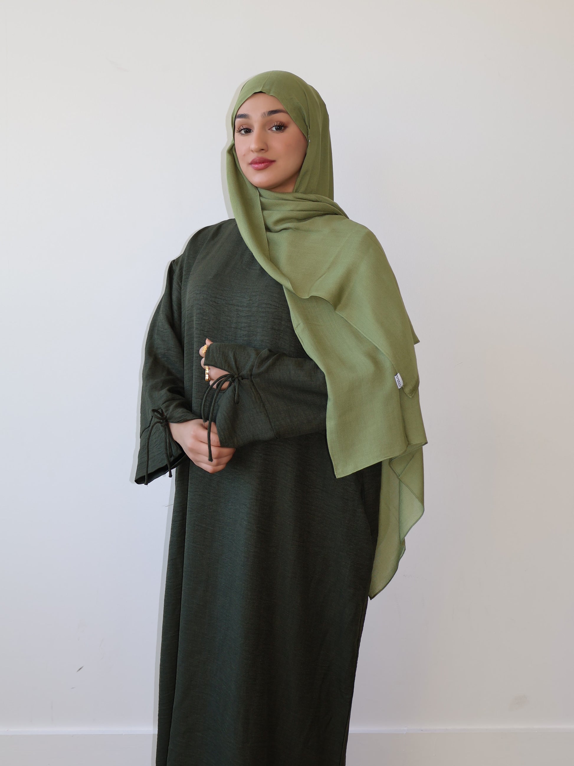 Rihla Ribbon Sleeve Abaya- Wide Fit Maxi